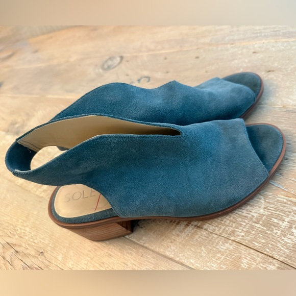 Sole Society Terryn Blue Suede Sandals Size 8.5 - Picture 1 of 8